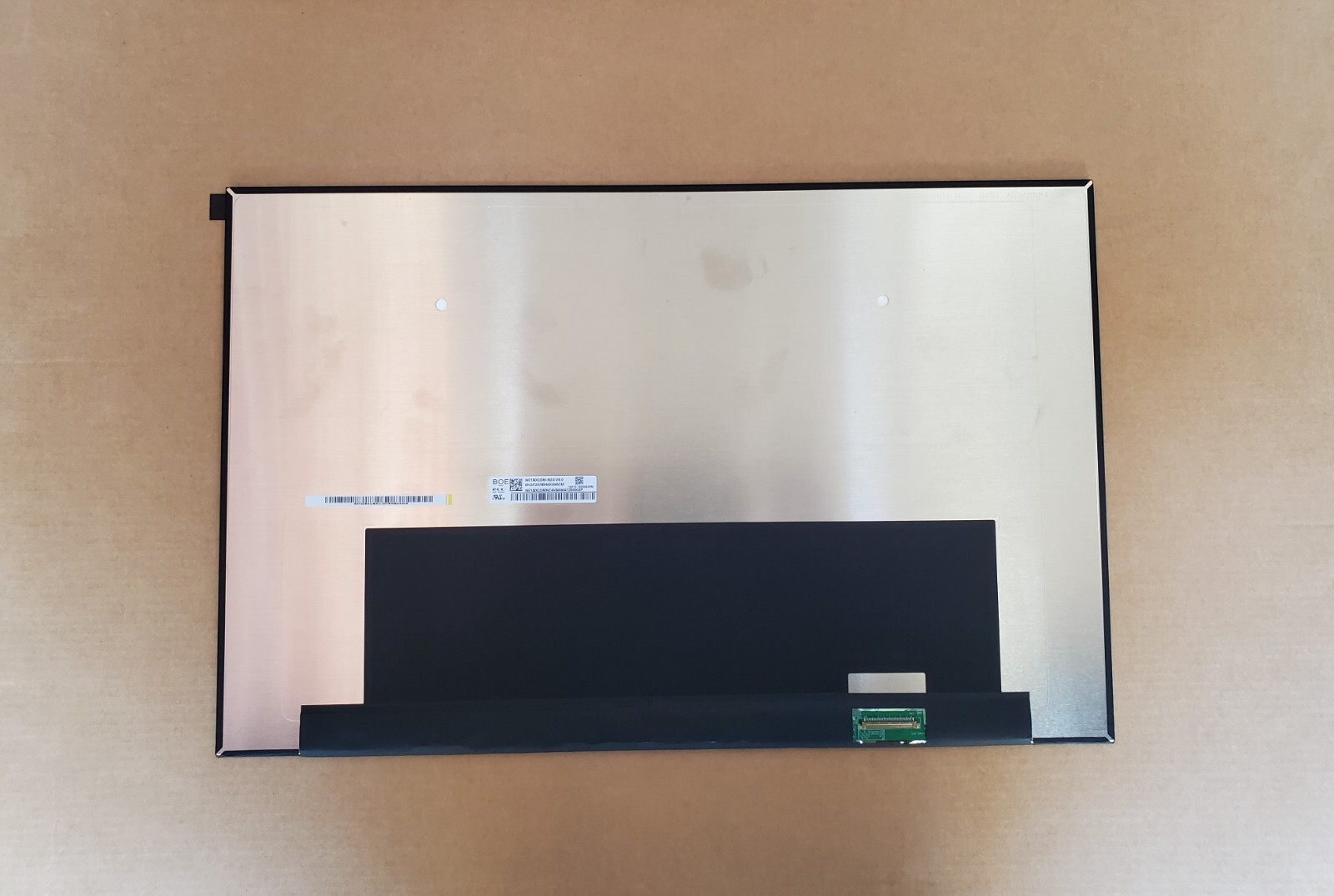 B180QAN01.0 AUO 18″ WQXGA QHD+ 240Hz Non-Touch LCD Laptop Screen Panel