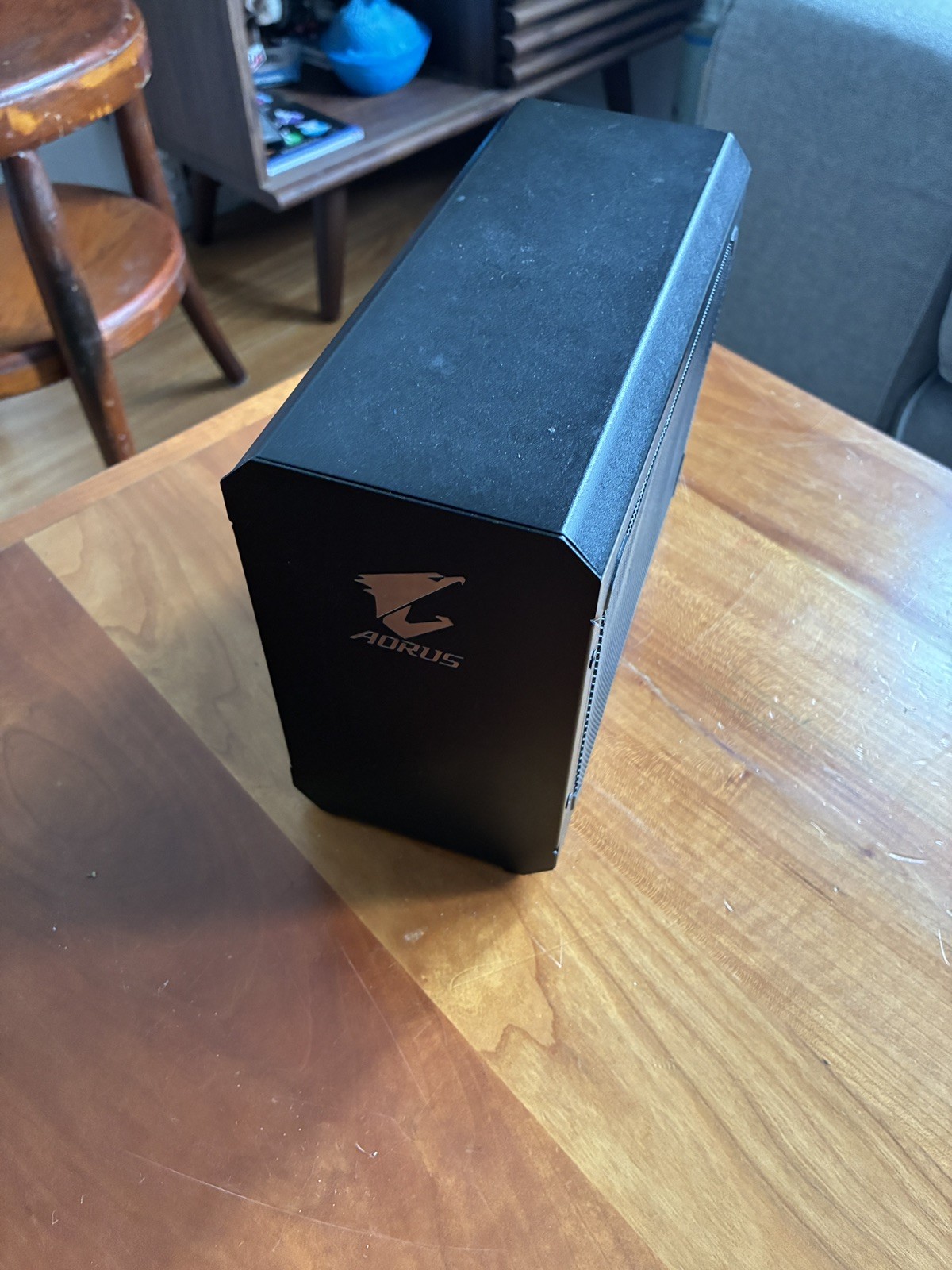AORUS GTX 1080 Gaming Box GV-N1080IXEB 8GB eGPU