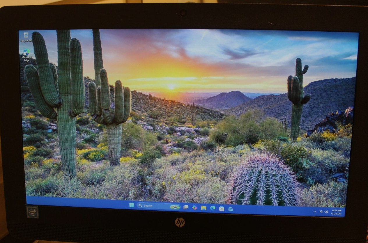 HP 20-c022 19.5″ Intel Celeron J3060 120gb SSD 8GB Ram All-in-One Windows 11