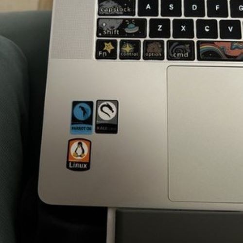 Custom Laptop, Desktop or Server Badge – Set of 12 (Build Your Own Linux Badge)