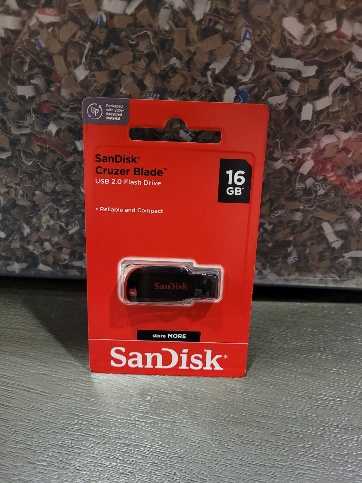 SanDisk Cruzer Blade 16GB USB Flash Drive – SDCZ50-016G-B35