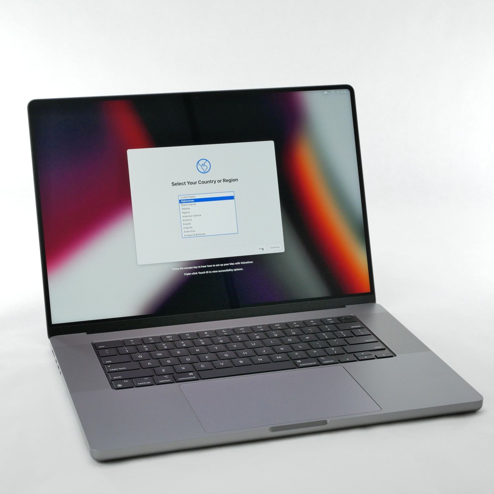 Apple MacBook Pro 16″ A2485 M1 Max 3.2GHz 24-Core GPU 32GB RAM 1TB SSD macOS
