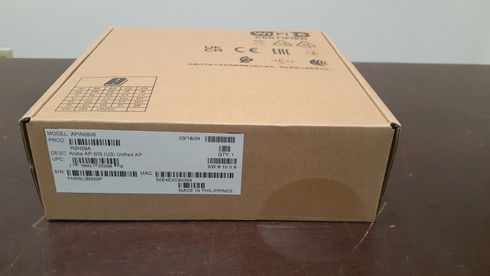 HPE Aruba AP-505 (US) – Campus Bluetooth Wi-Fi 6 – White (R2H29A)