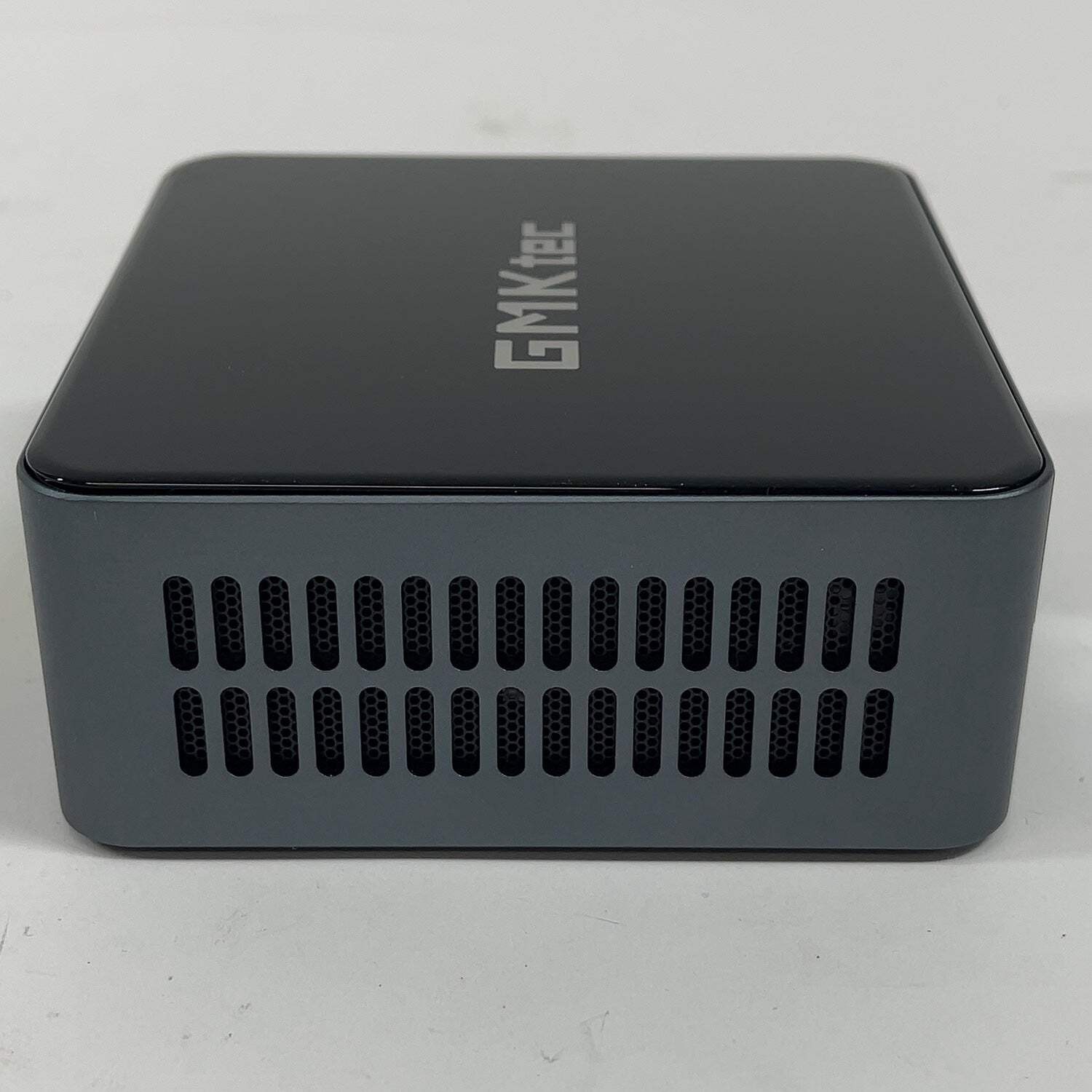 GMKTec Nucbox M3 M3 Core i5-12450H 1.10GHz 16GB RAM 512GB SSD