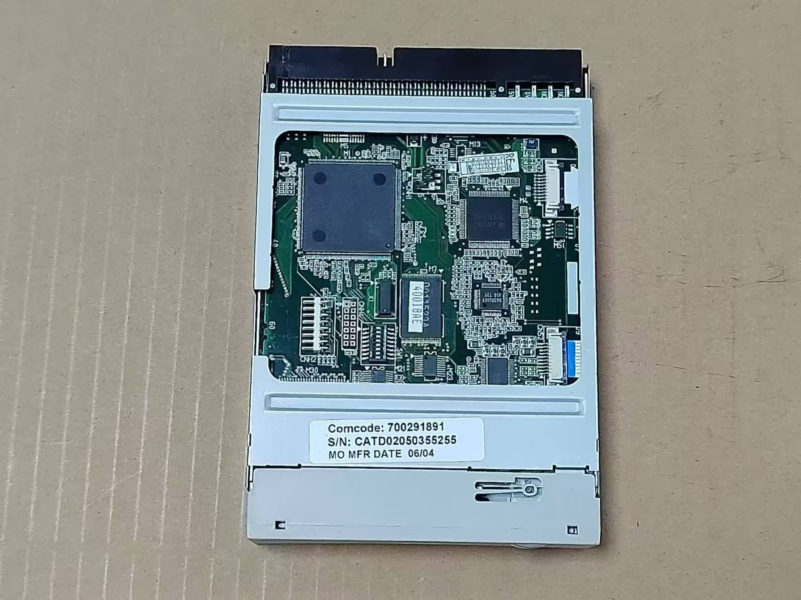 Fujitsu MCM3130SS 1.3GB 20MB 3.5-Inch Internal Magneto Optical SCSI Drive