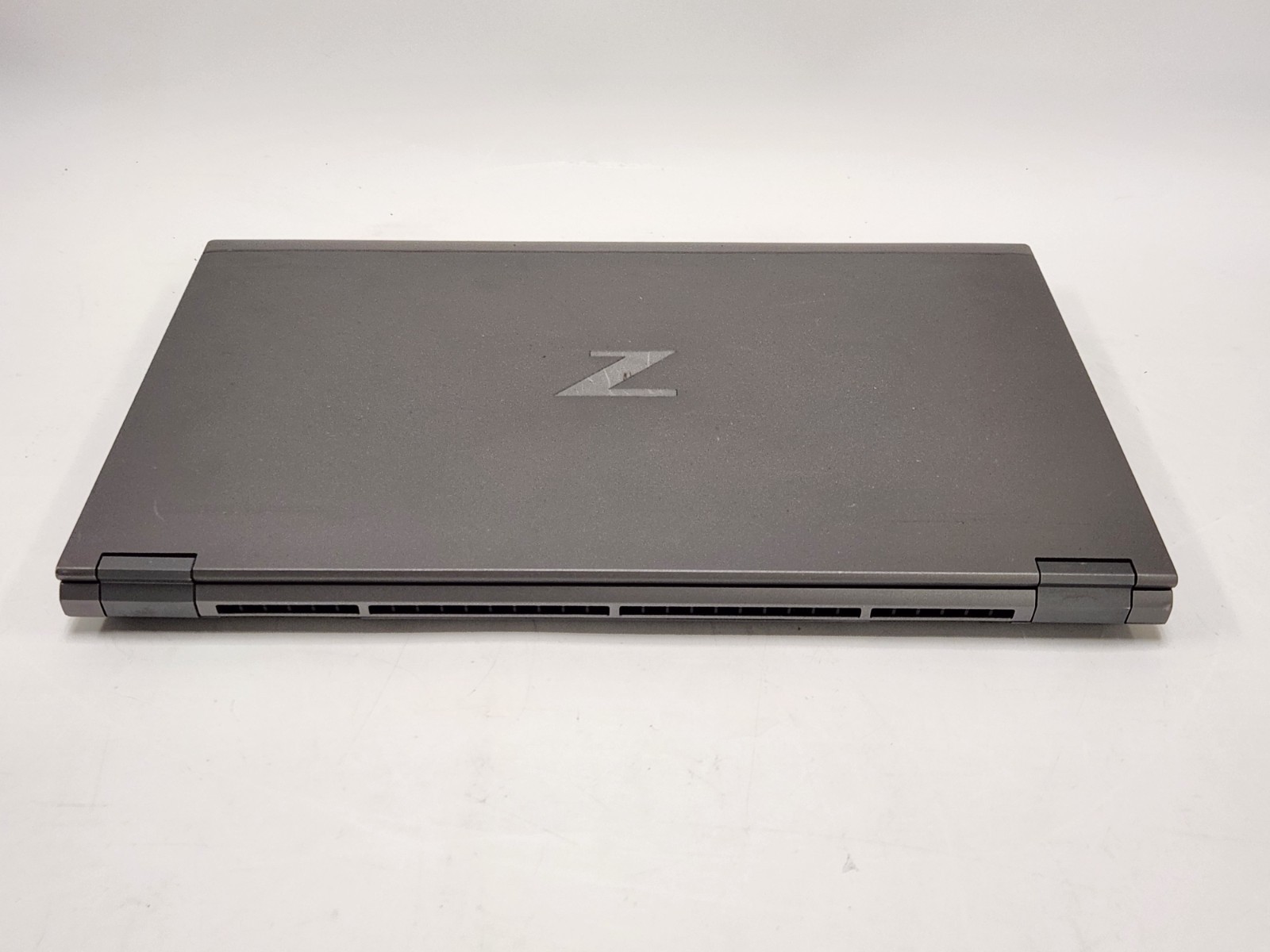 HP ZBook Fury 15 G7 15.6″ i7-10850H 2.7GHz 8GB 512GB W11P Quadro T2000 75% BATT