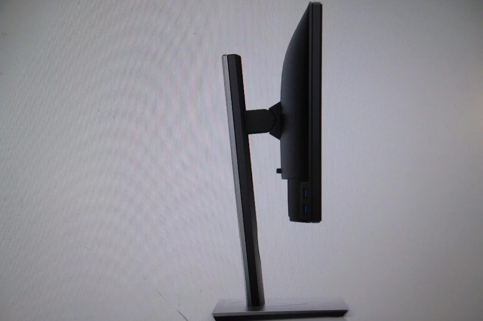 Dell P2317H 23″ Widescreen IPS LED Monitor FHD 1080p USB 3.0 HDMI DP VGA GRADE A