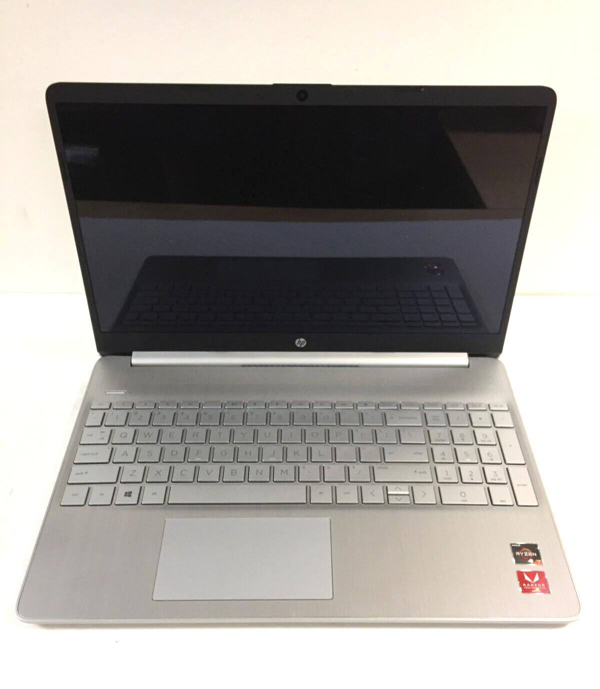 HP 15-ef0875ms 15.6″ Touch Laptop/AMD Ryzen 7-3700U/12GB/512GB SSD/W10, Grade C
