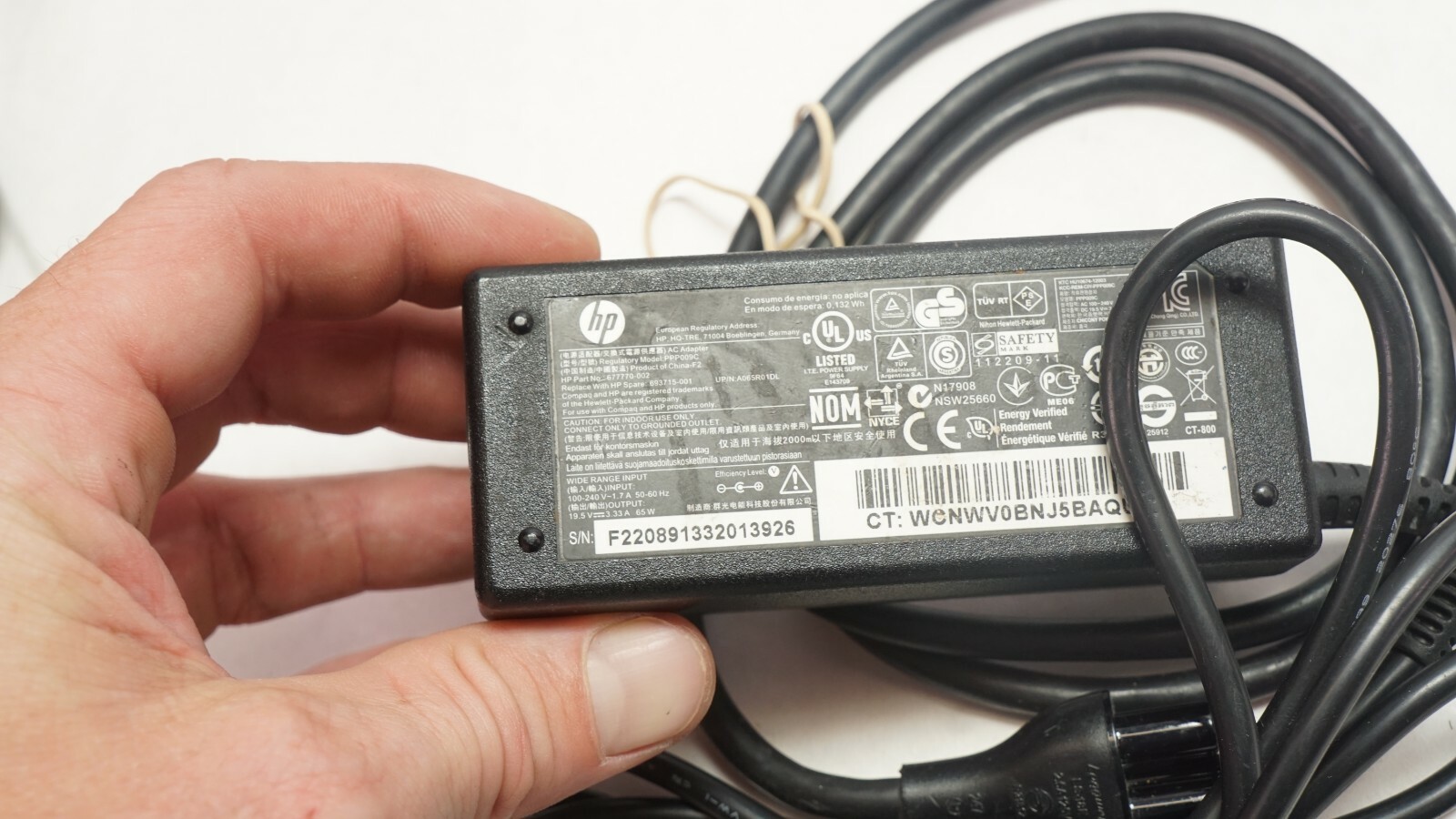 (17) OEM HP 45/65/90W Mixed Model Power Adapter Laptop Charger