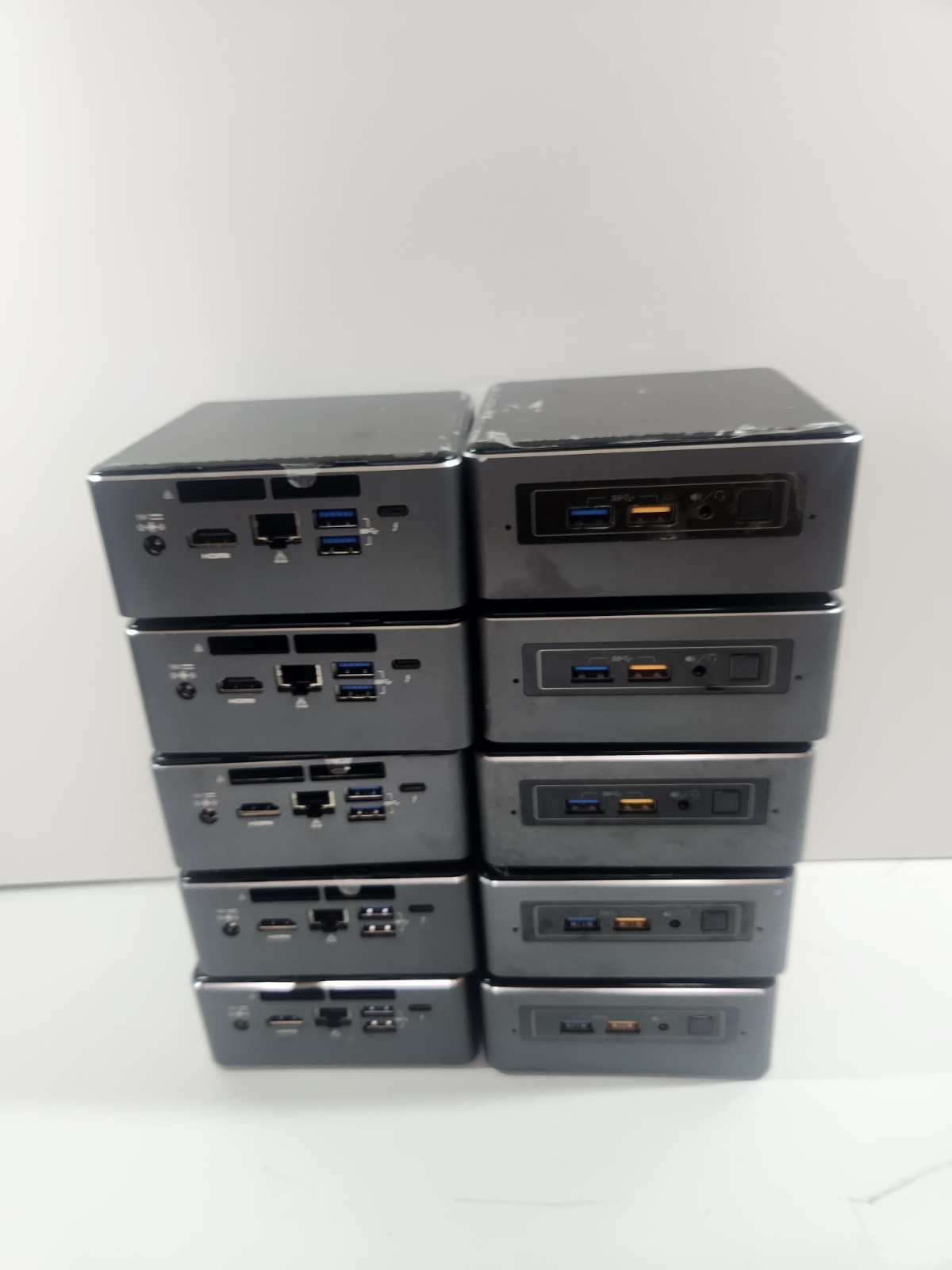 Intel NUC NUC7i5dnk i5 7300u 16gb Ram 128gb M.2 W11