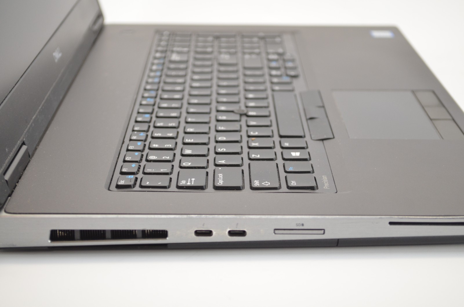 Dell Precision 7740 Laptop i7-9850H 512GB NVME 16GB RAM AMD WX 3200 WIN11PRO