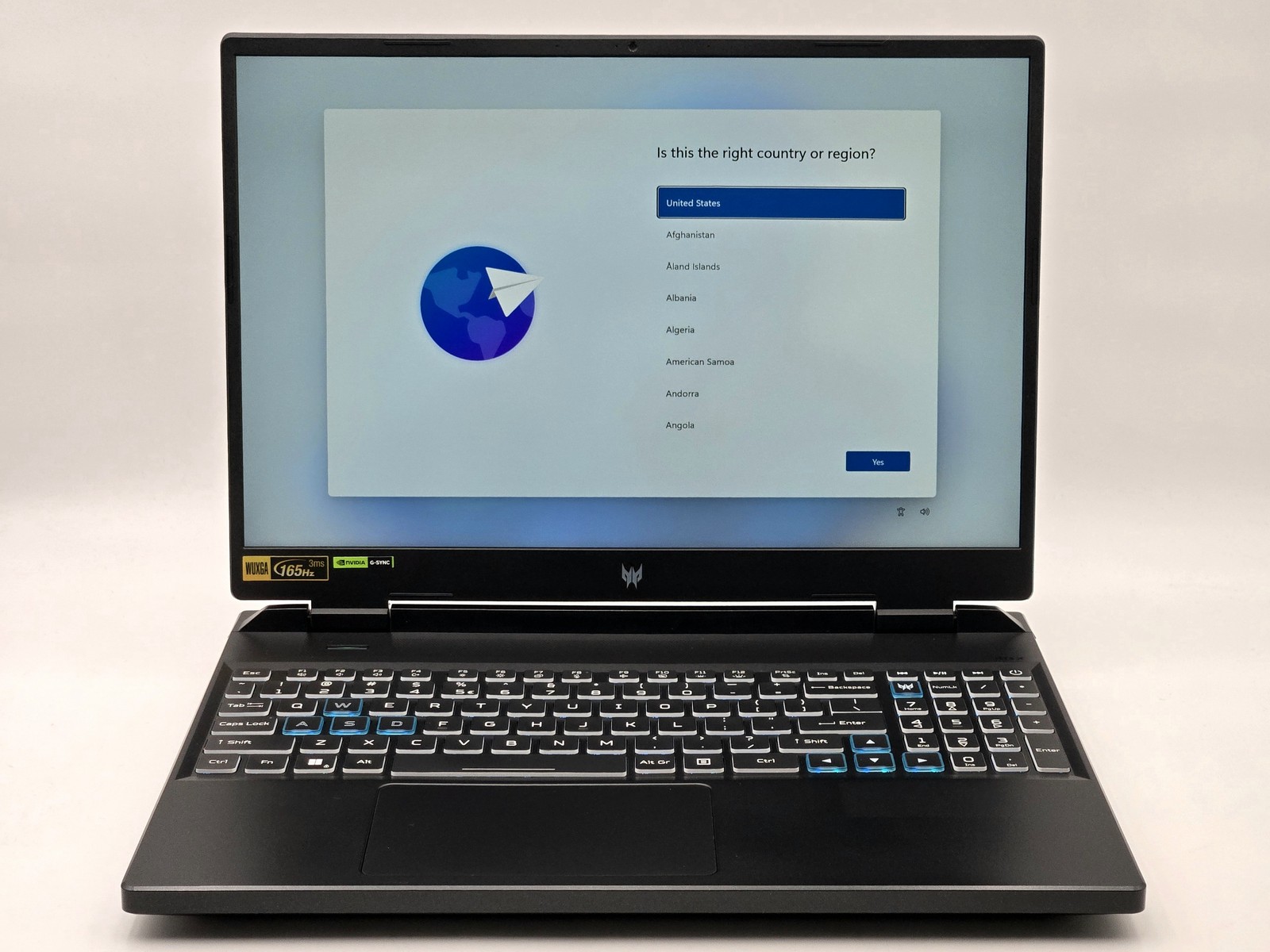 Acer Predator PHN16-71 16″ FHD+ 13TH I5-13500HX 512GB SSD 16GB W11 GeForce RTX