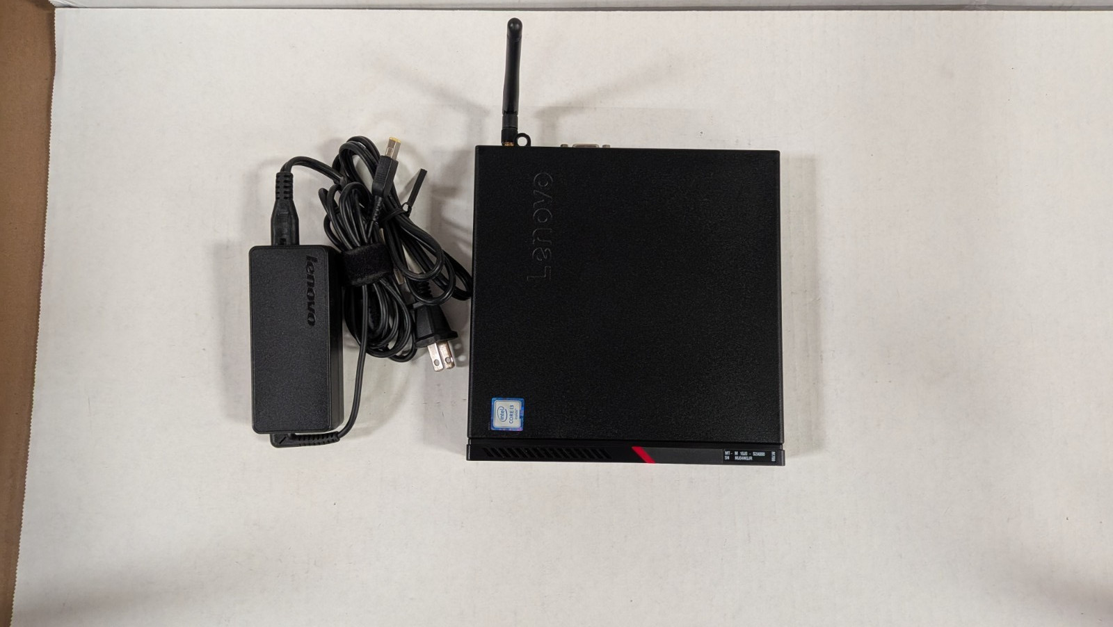 Lenovo ThinkCentre M700 Tiny Mini PC i3-6100T 8GB RAM 120GB SSD Win 11p W/AC