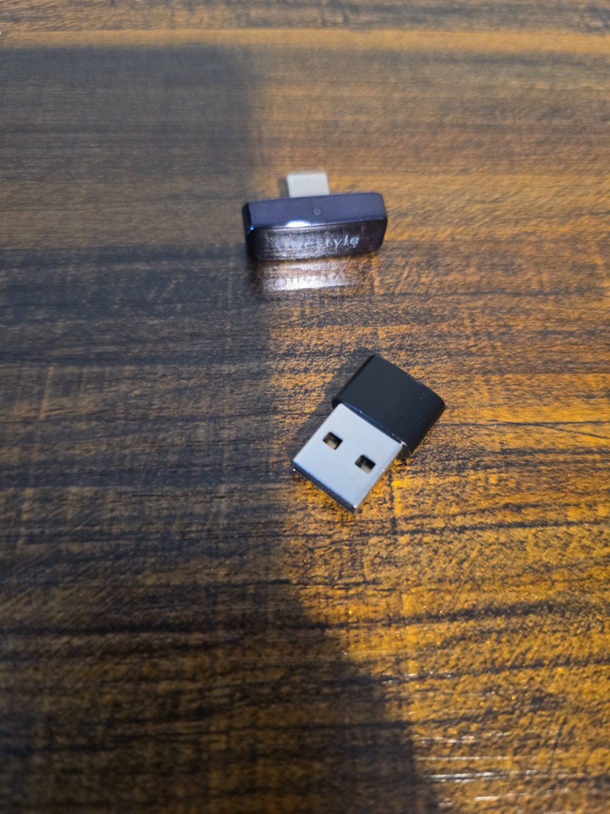 Questyle QCC Dongle Pro – MFi Certified USB-C Bluetooth Audio Adapter with LDAC