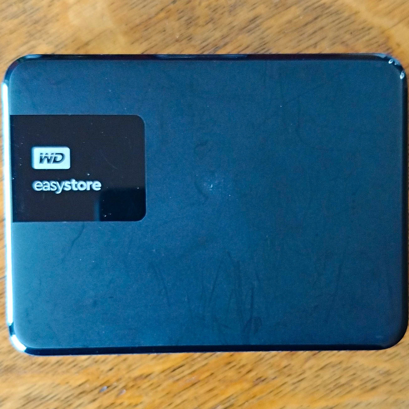 WD easystore 4TB Portable External HDD USB Micro USB Black WDBKUZ0040BBK-UA