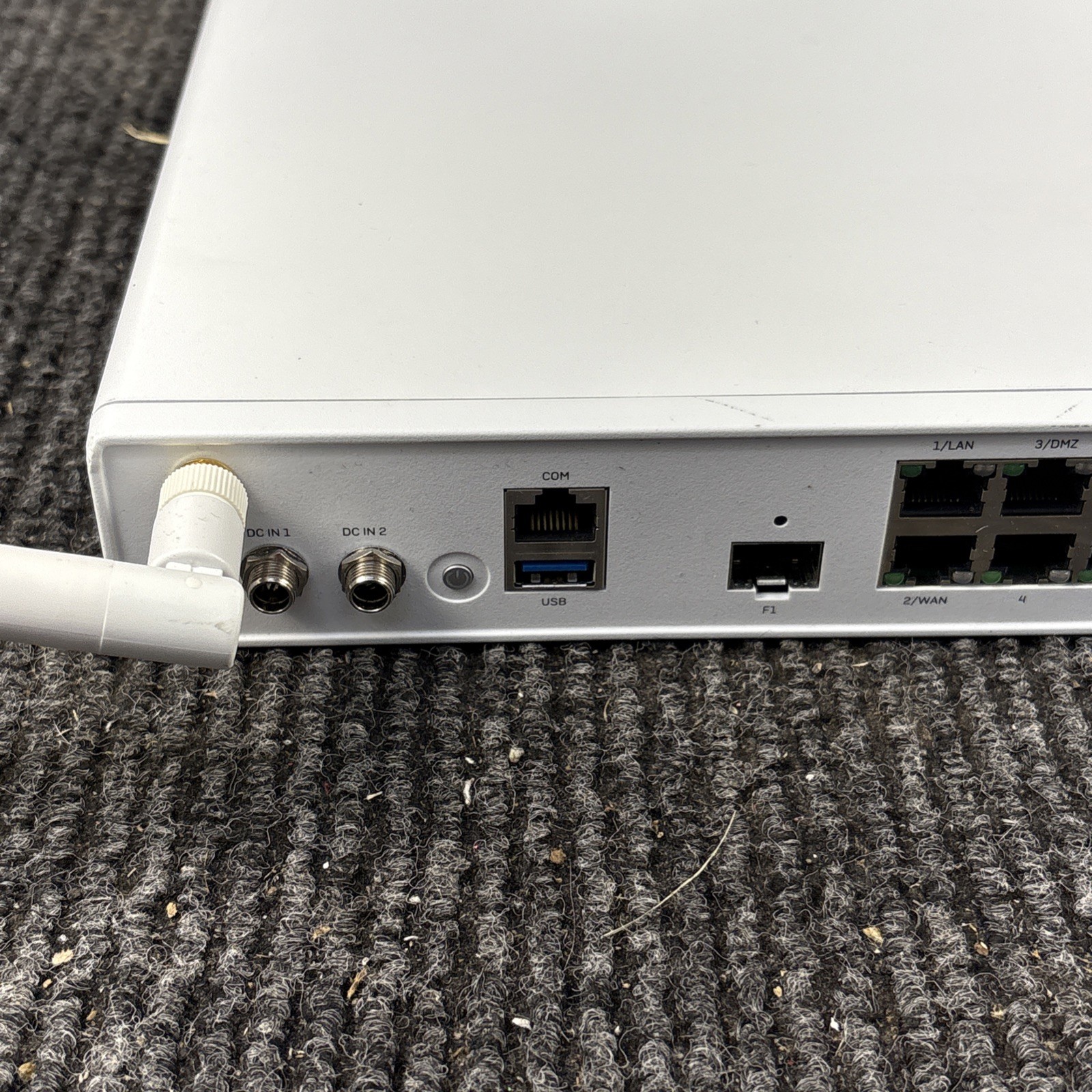 Sophos XGS 116W Security Firewall Appliance With AC Adapter