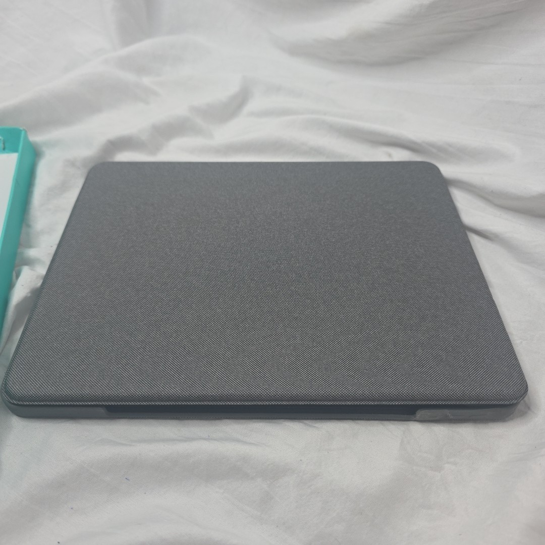 Logitech Combo Touch Keyboard Case for iPad Pro 12.9″ 920-010097 (FOR PARTS (CBQ