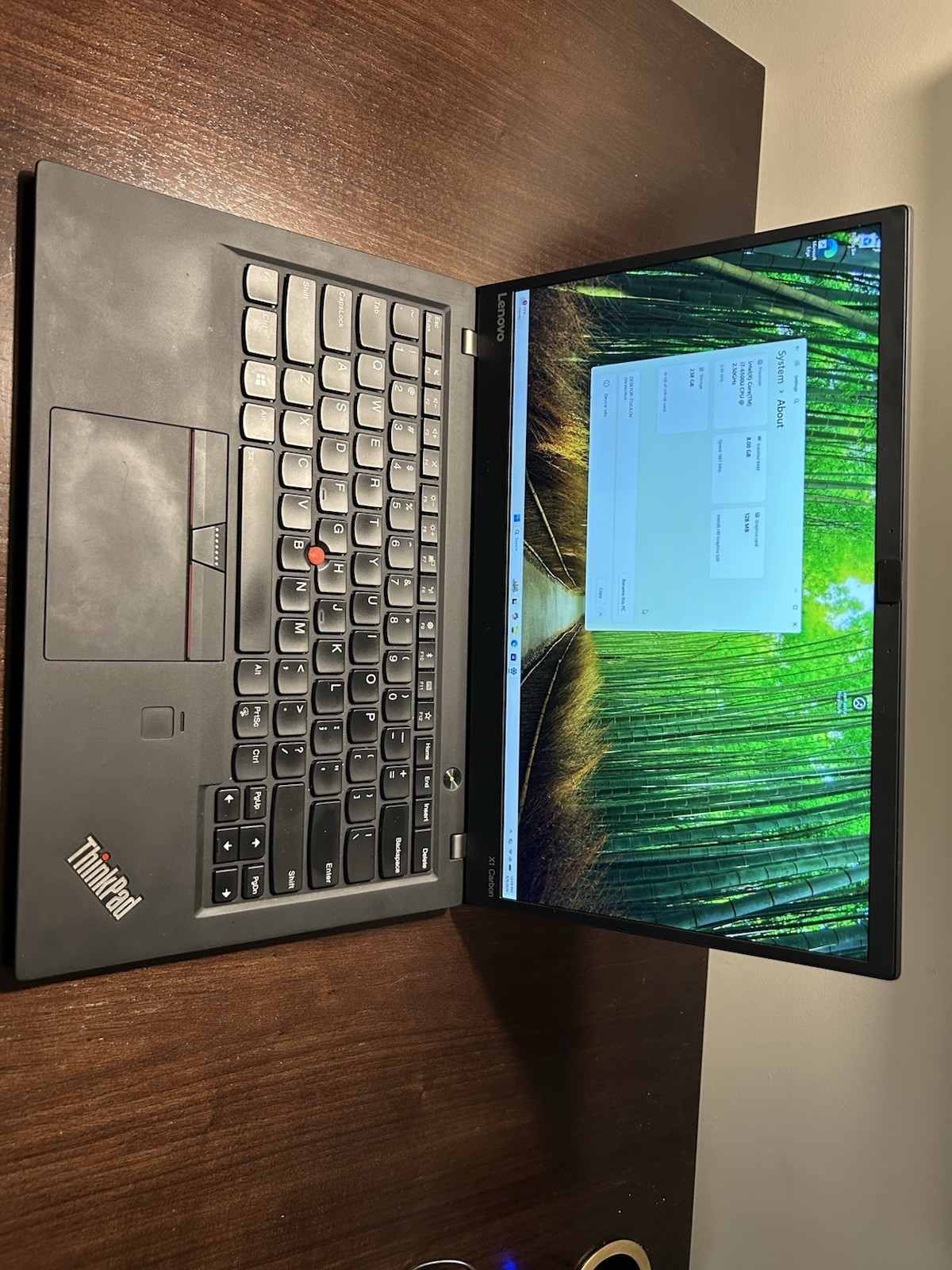 Lenovo ThinkPad X1 Carbon 4th Gen Laptop Core I7-6500U 2.50 GHz, 8GB RAM