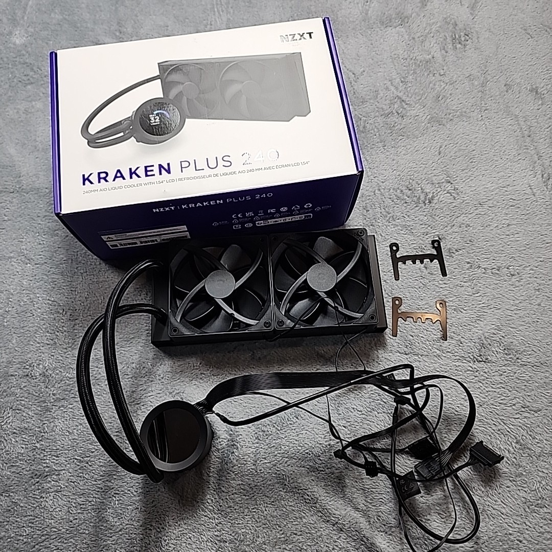 NZXT – Kraken Plus 240 mm Radiator CPU Liquid Cooler (2 x 120mm F120P Fans)