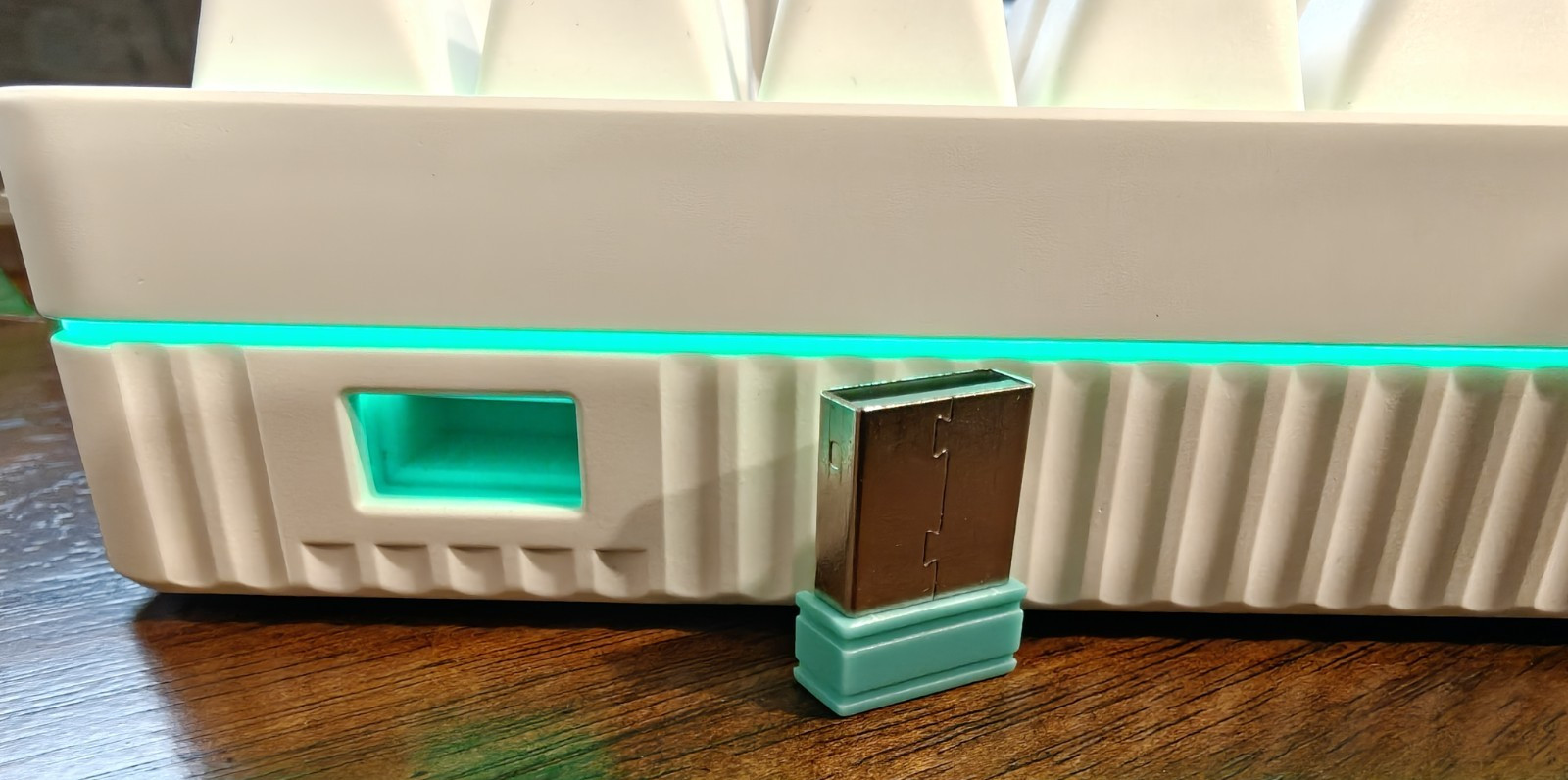 NuPhy Halo96 Mechanical Keyboard Rose Glacier Switches + HyperX Pudding Keycaps