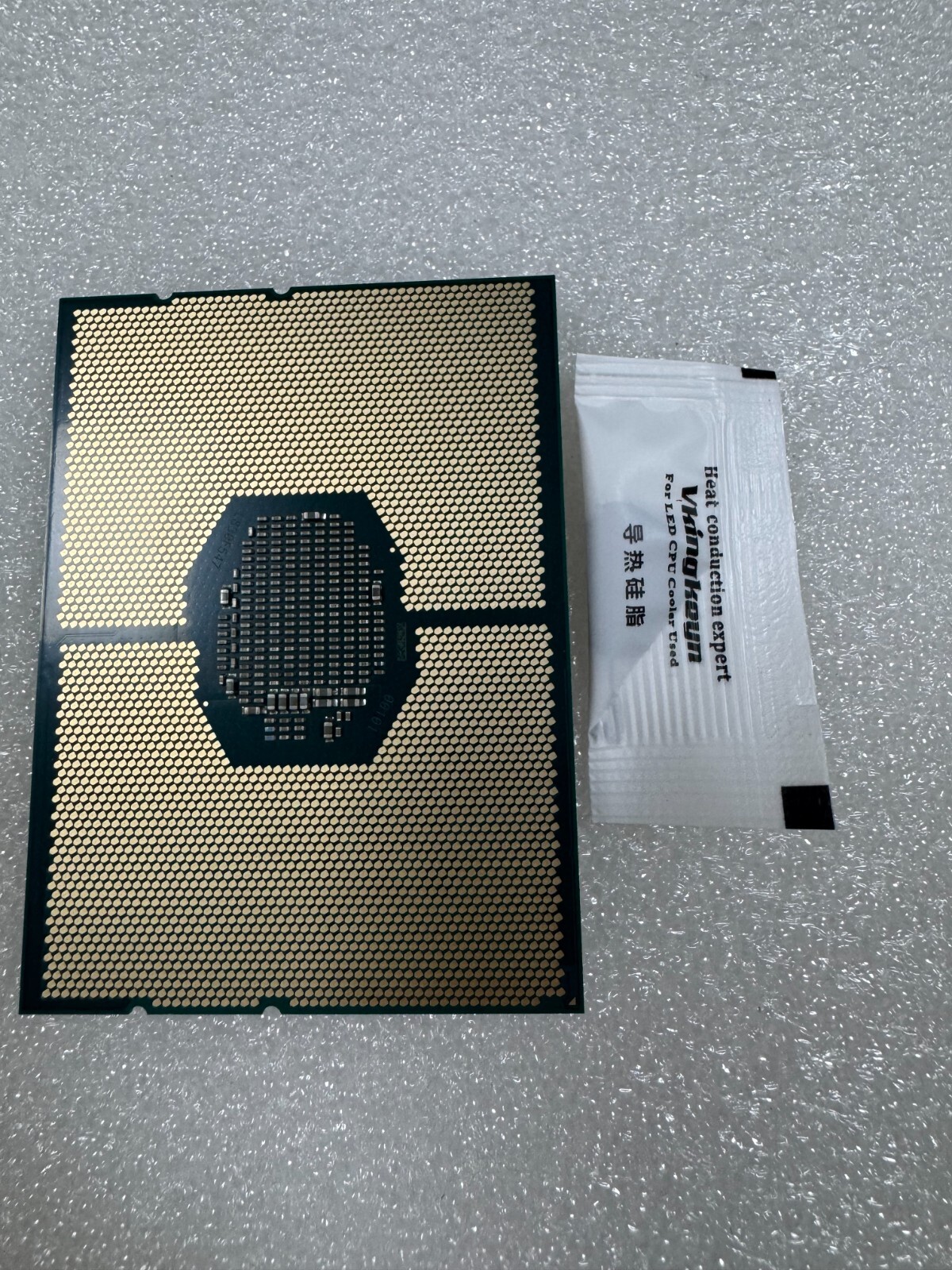 Intel Xeon Gold 6138 40-Threads LGA3647 2.0 GHZ 20-Cores 125W CPU Processor