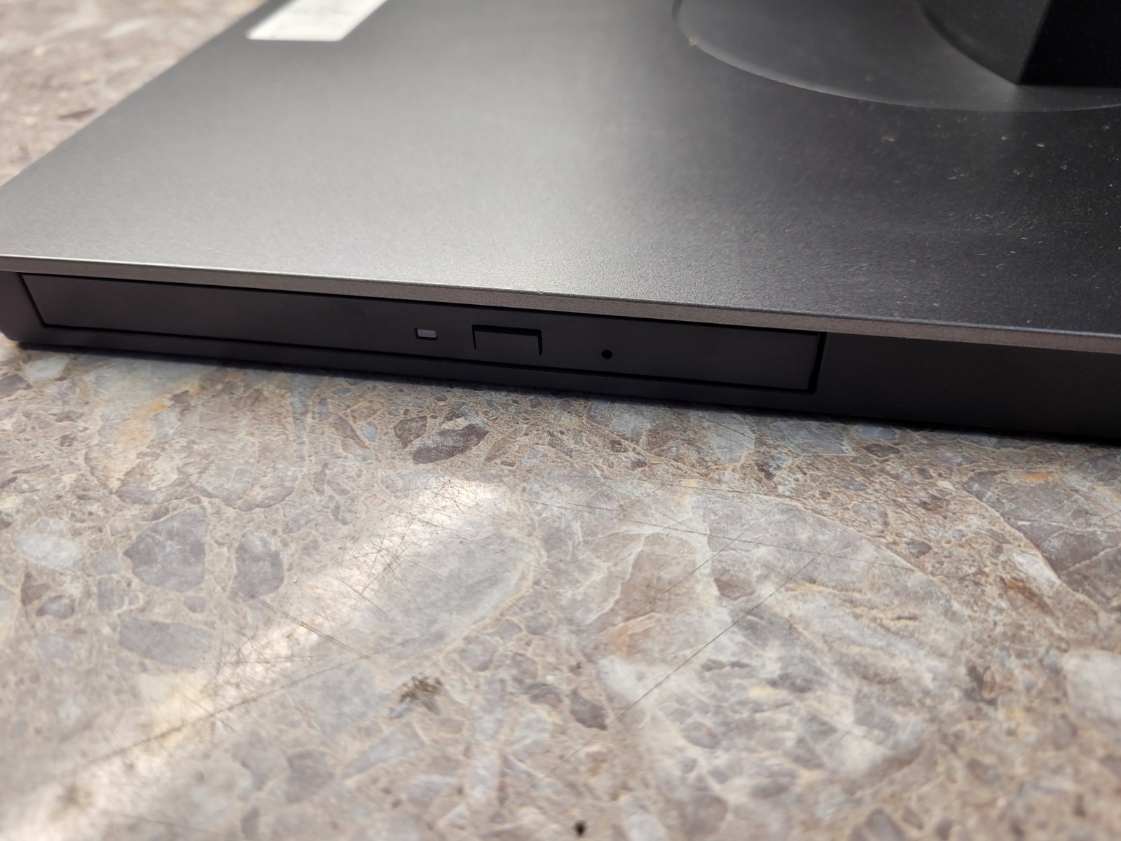 Dell Optiplex 7460 AIO Intel Core i7-8700 3.20GHz 16GB Ram 240GB SSD USB-C