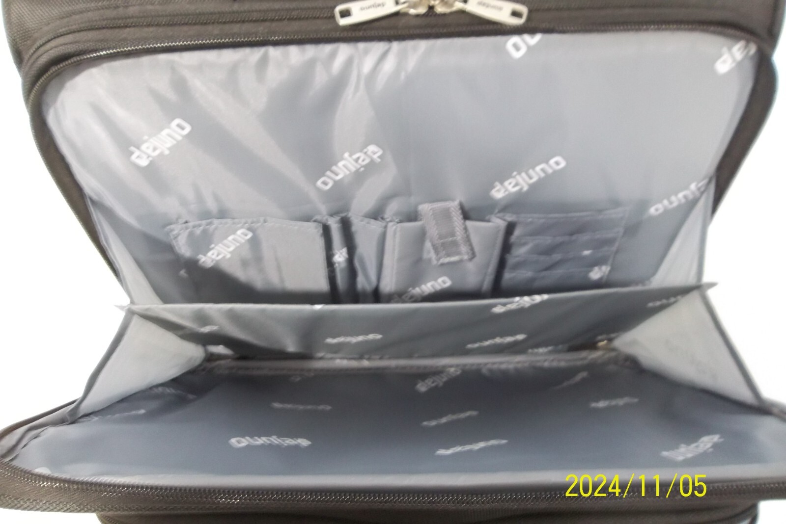 Briefcase Computer Case Dejuno Model PRC22-BK Rolling 17″ Laptop One Size Black