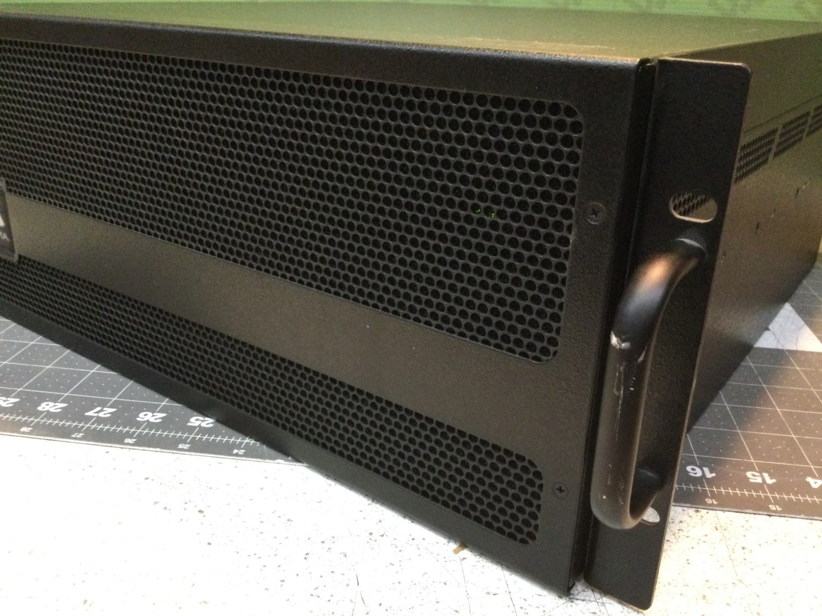 Magma PE6R4-I 6-Slot PCI Express to PCI/PCI-X Expansion Chassis Rackmoun