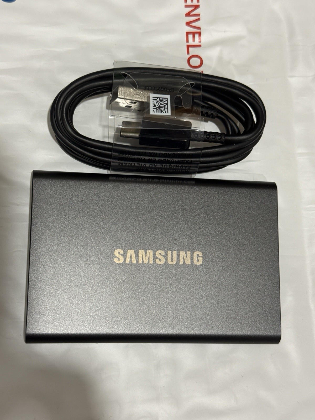 Samsung T7 2TB Portable SSD USB Gen 2 External Gray 100% good health opened box