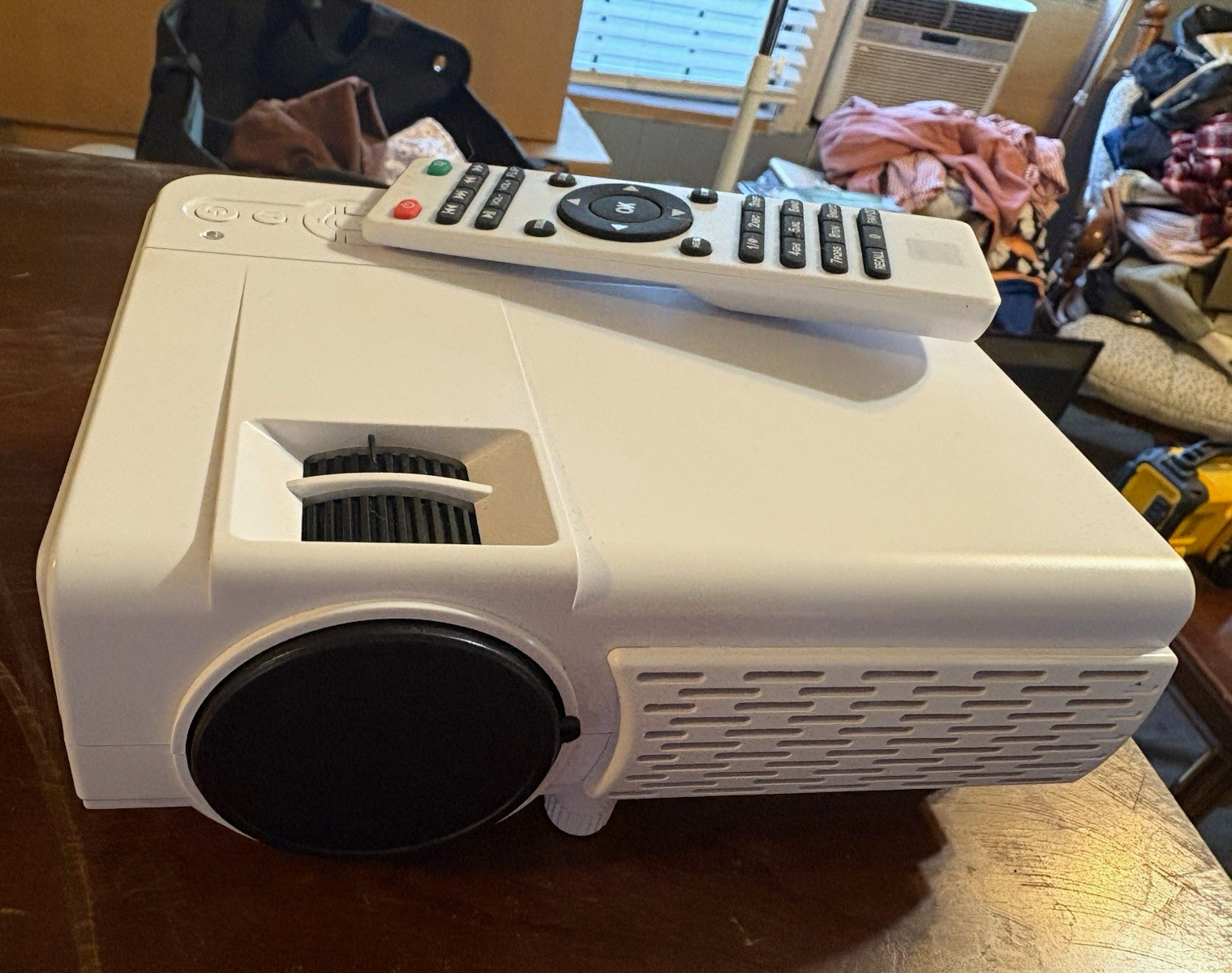 Desktop Video Projector with Remote Control – White/Black Home Office Display