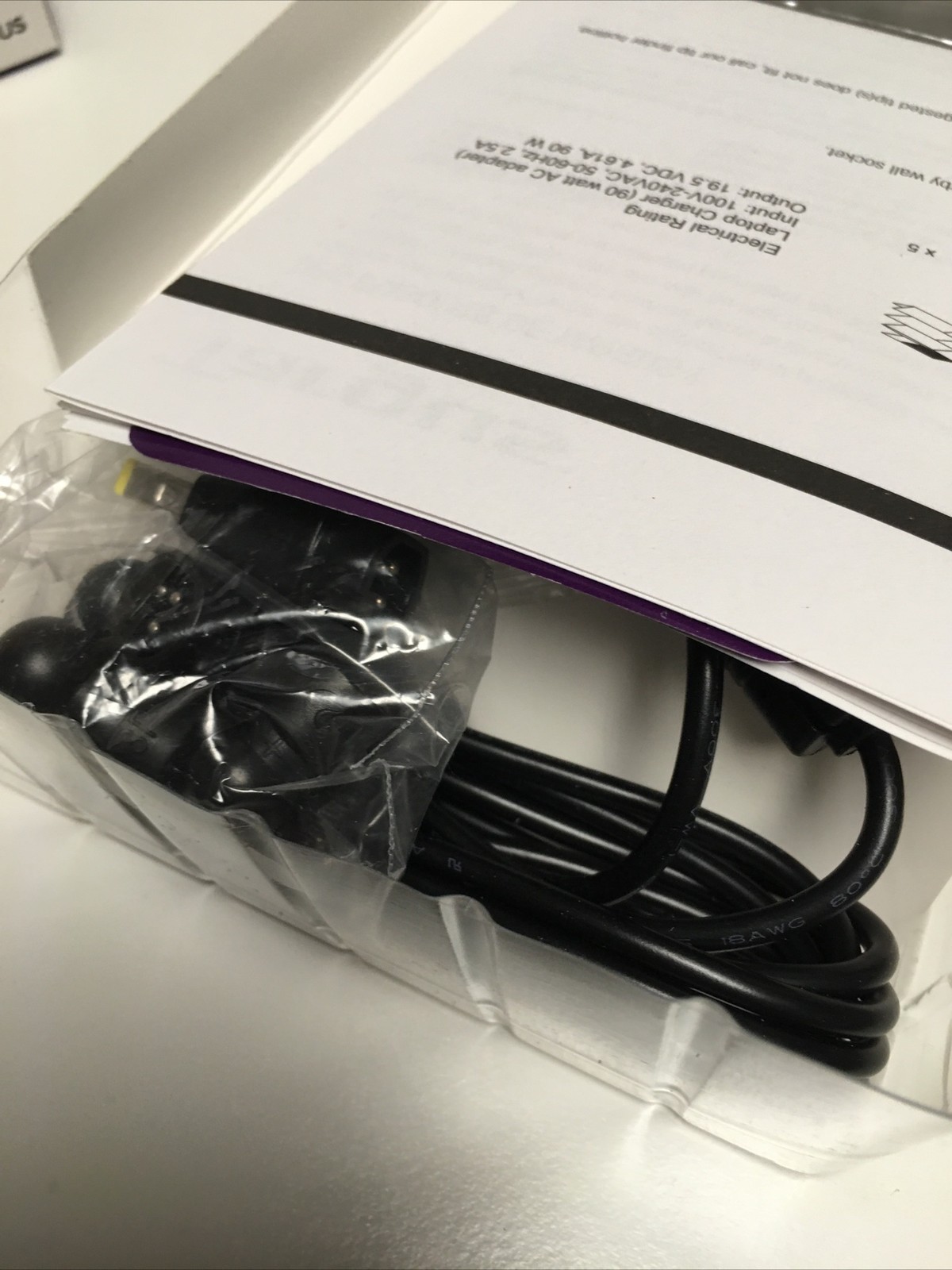 Targus AC Adapter APA90US 90W Laptop Tablet Phone Charger w/5X Multiple Tips
