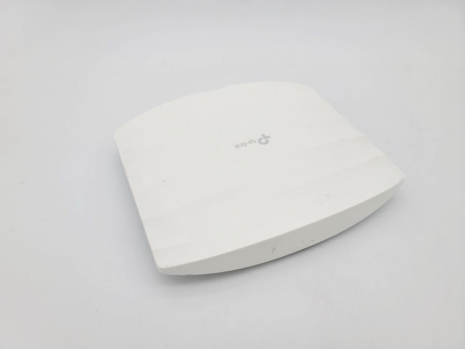 TP-LINK OMADA EAP225 AC1200 MU-MIMO GIGABIT WIRELESS ACCESS POINT POE W CABLE