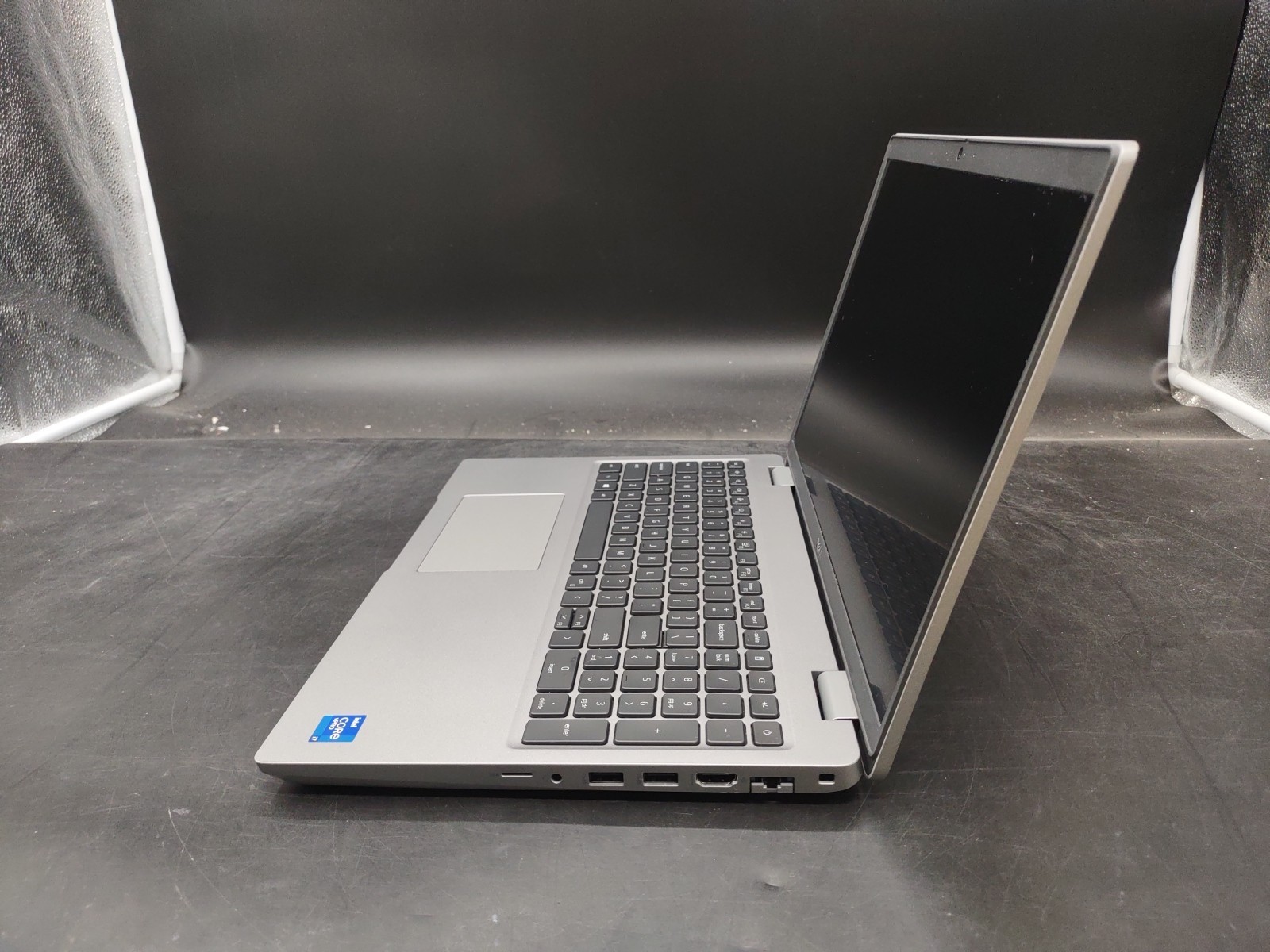 Dell Latitude 5521 i7 11850H @ 2.50GHz 16GB RAM 256GB NVME NO OS