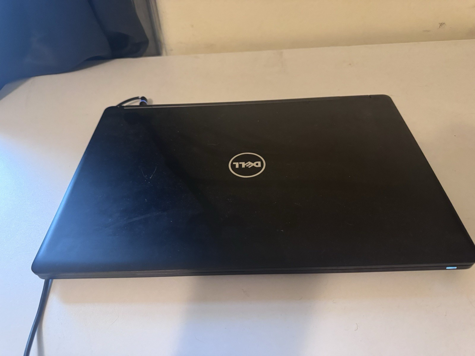 Dell Latitude 5580 15.6″ i7-7820HQ 16GB 1TB m.2 SSD Win 11 Black