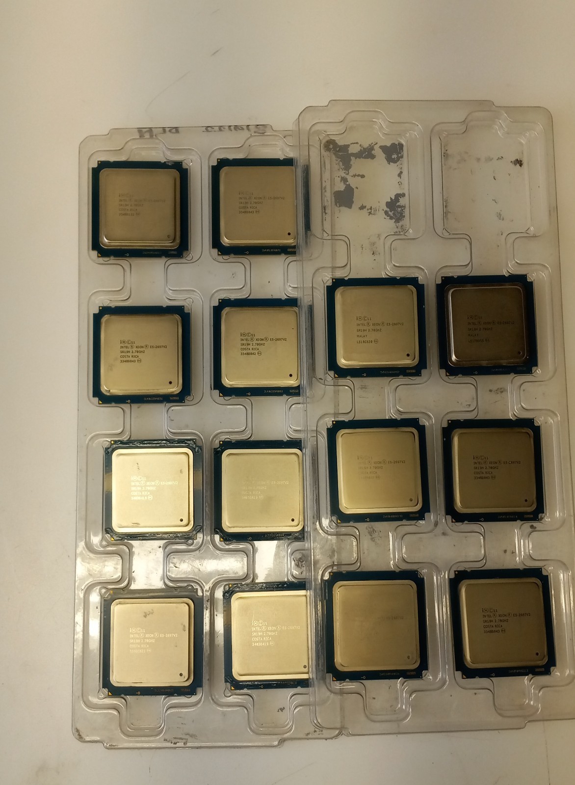 Intel Xeon E5-2697V2 2.7 GHz 12-Core CPU/Processor SR19H *QTY