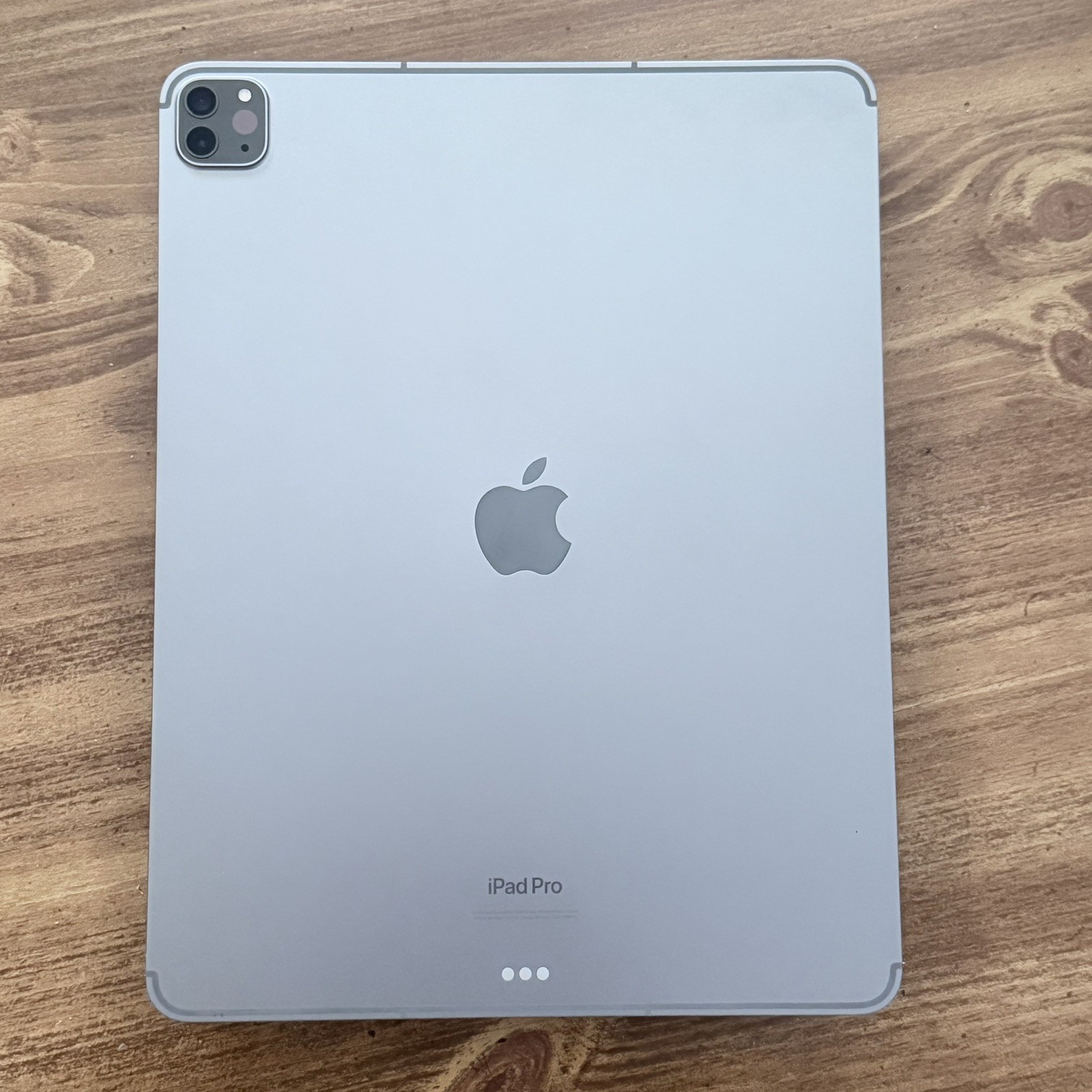  iPad Pro 6 gen 1TB, wifi/5g unlocked 12.9” Space Gray
