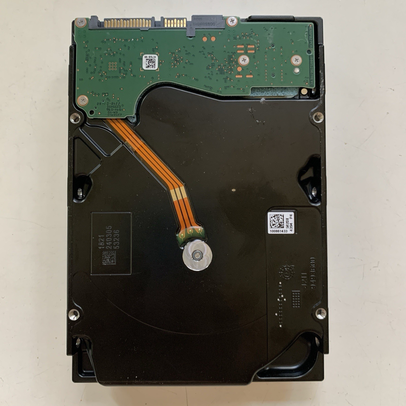 Seagate 14TB Exos X18 7200RPM SATA 6Gb/s Enterprise HDD ST14000NM000J. 9k hours