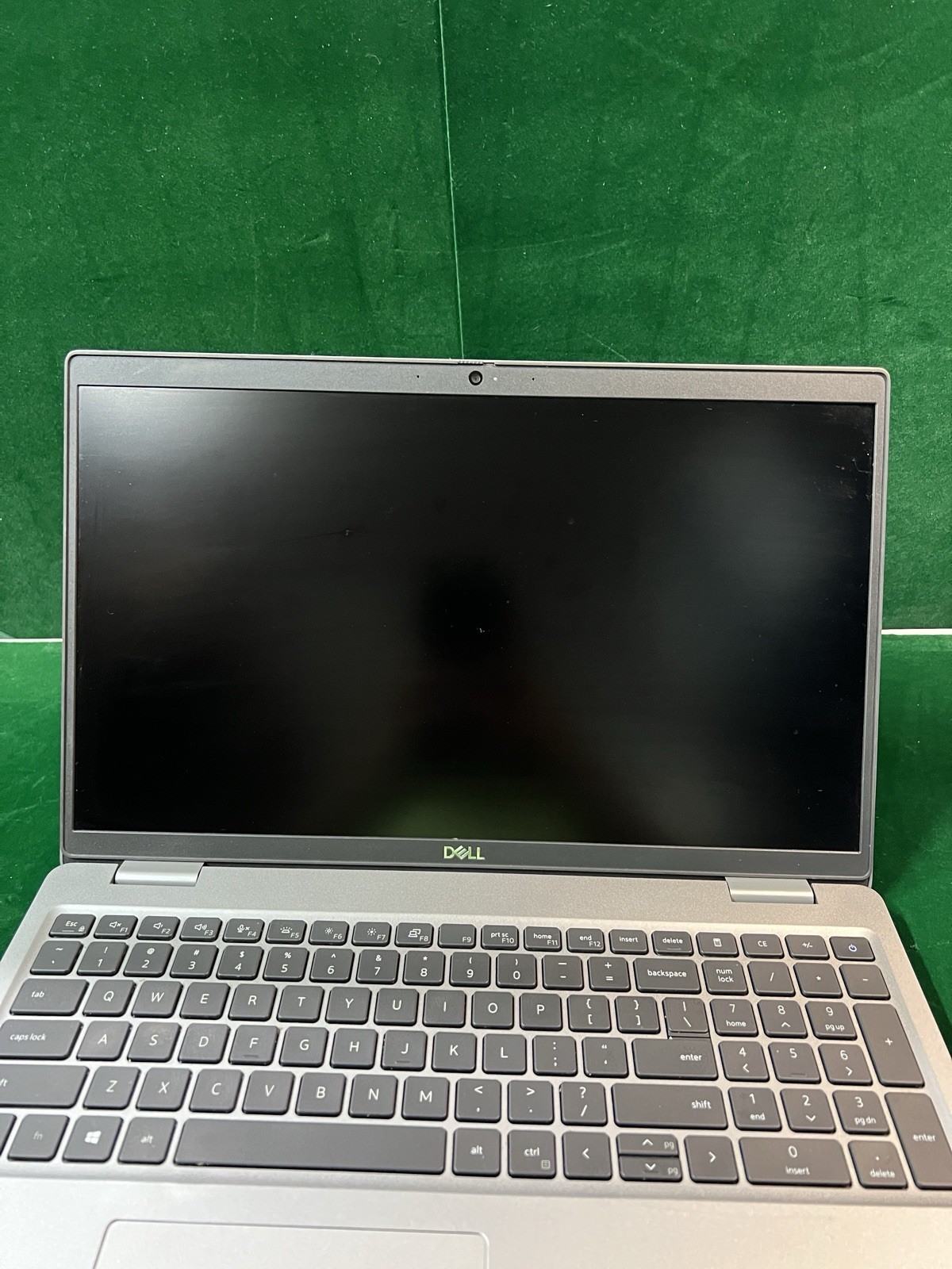 Dell Precision 3560 Workstation: 15.6″ FHD, i5-1135G7 8Gb No SSD Or OS