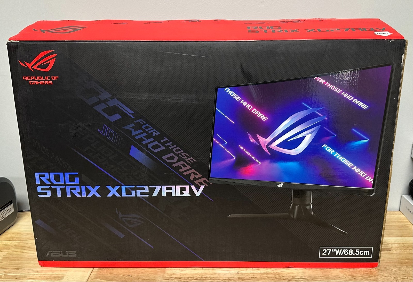 ASUS ROG XG27AQV 68.6 cm (27″) 2560 x 1440 Curved Monitor