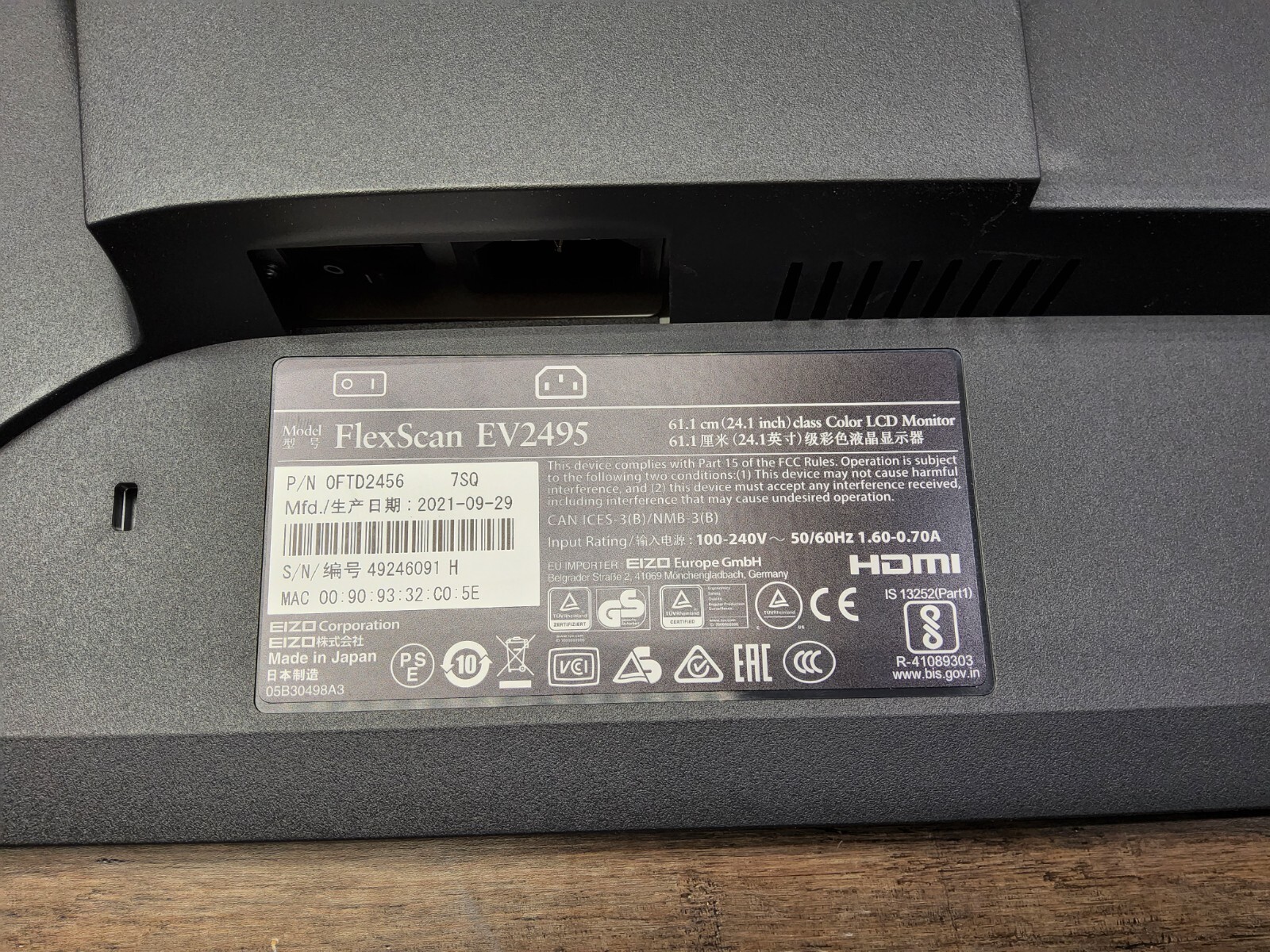 EIZO Lcd Monitor Flexscan EV2495 with USB-c read description