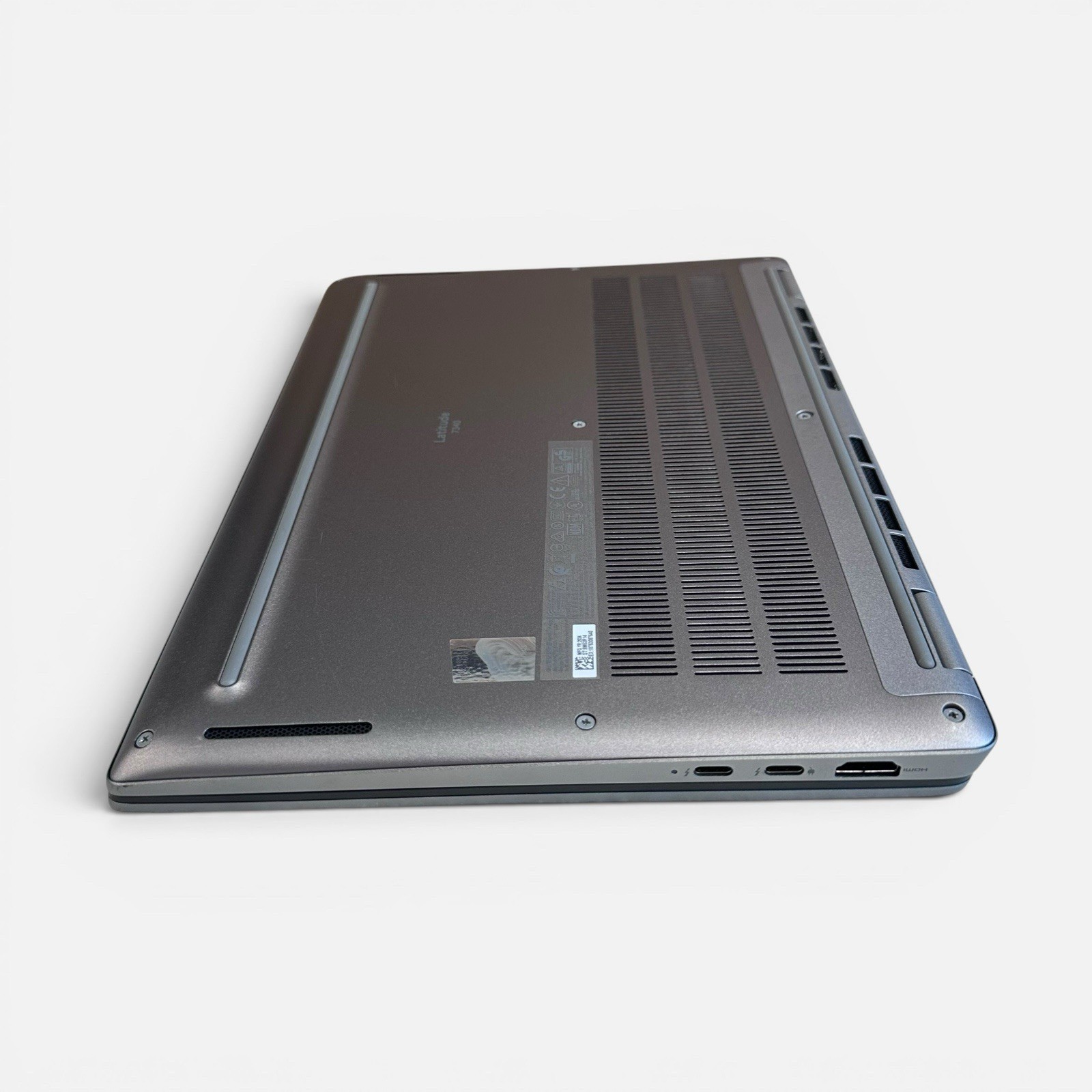 Dell Latitude 7340 – 13th Gen Intel Core i7-1365U, 16GB RAM, 256GB Built In