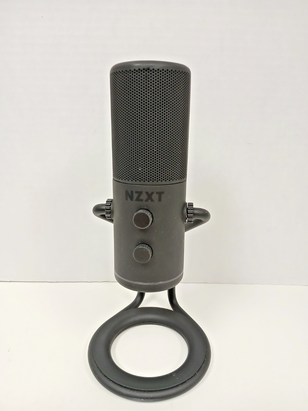 NZXT Capsule Cardioid USB Microphone – Matte Black *READ*