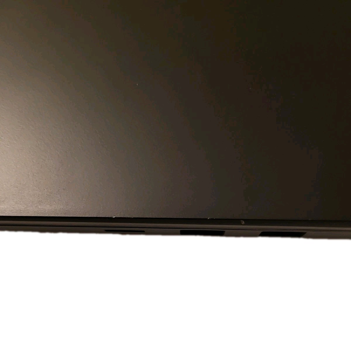 LG 17Z90S-G.AAB5U1 LG Gram 17″ WQXGA Ultra 7 155H 3.8GHz Intel Arc graphics 16GB