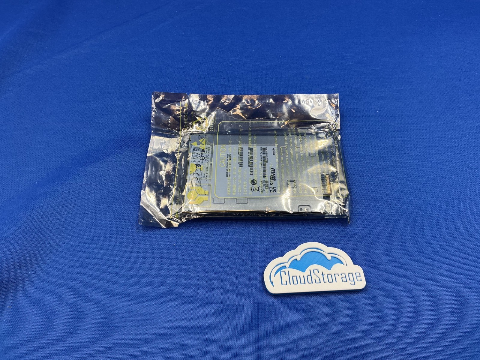 KCD8XPJE7T68 KIOXIA CD8P-R 7.68TB PCIe 5.0×4 NVMe 2.0 E3.S Read Intensive SSD