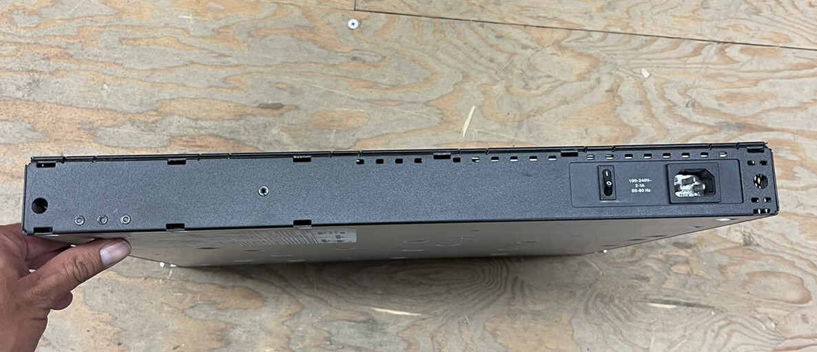 CISCO 2901/K9 2-Port Gigabit Integrated Services Router ios-15.7 CISCO2901/K9