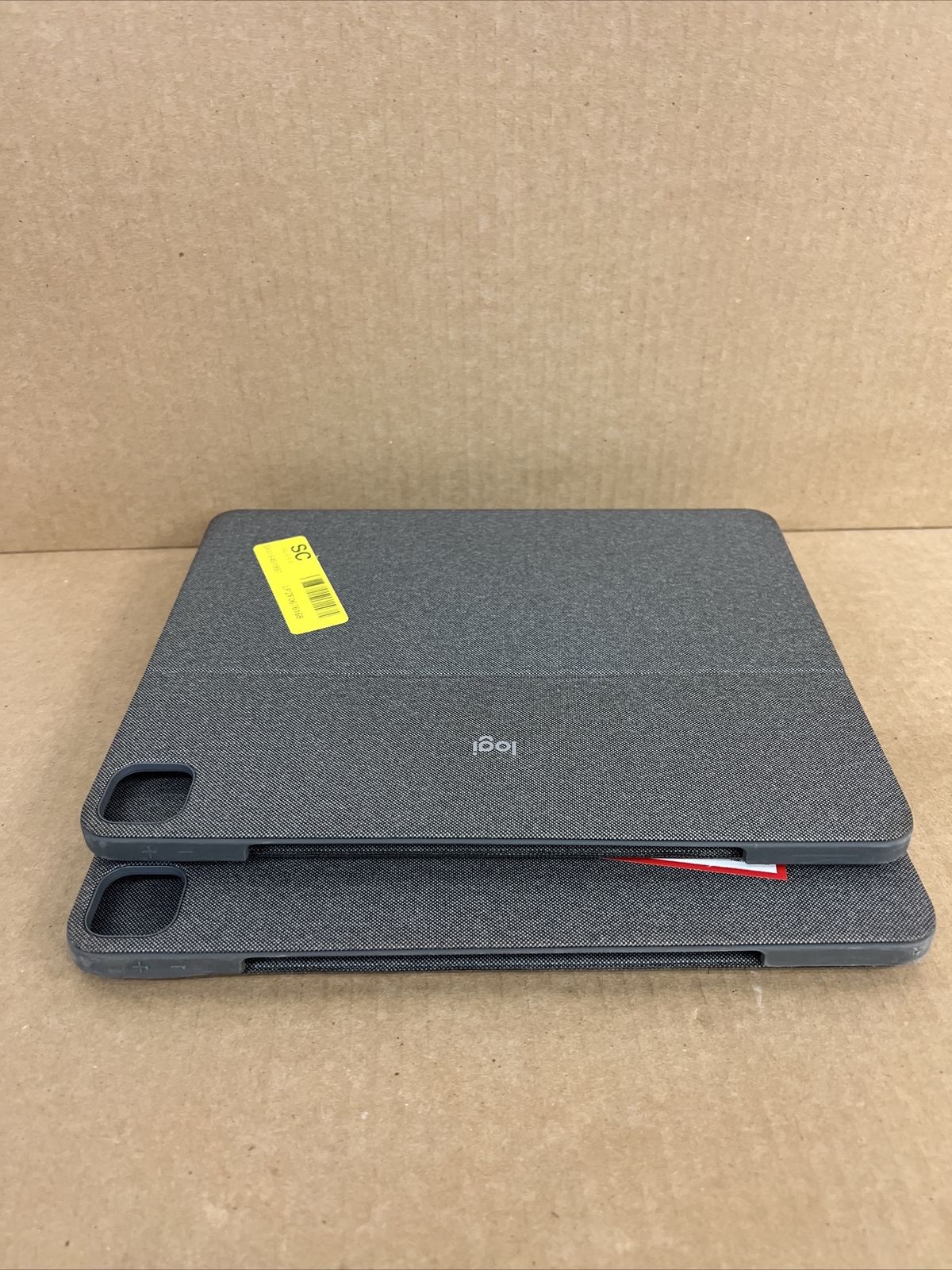 Logitech Combo Touch iPad Pro Keyboard Case for iPad Pro 12.9 5th Gen – USED!!