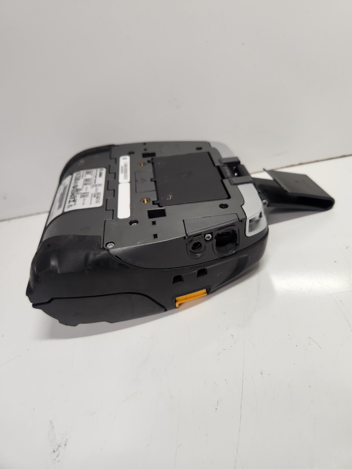 Zebra ZQ520 Mobile Thermal Printer Bluetooth Portable Bundle Low Cycles Clean