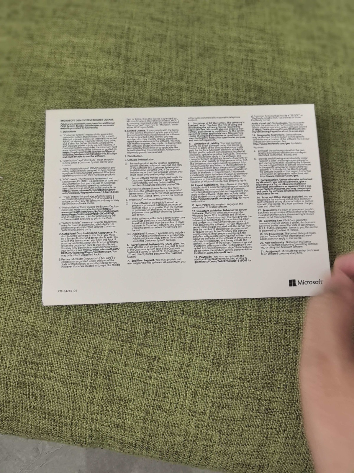 Windows Server 2025 datacenter 64bit 24 Core 50 cal DVD + PRODUCT LICENSE KEY