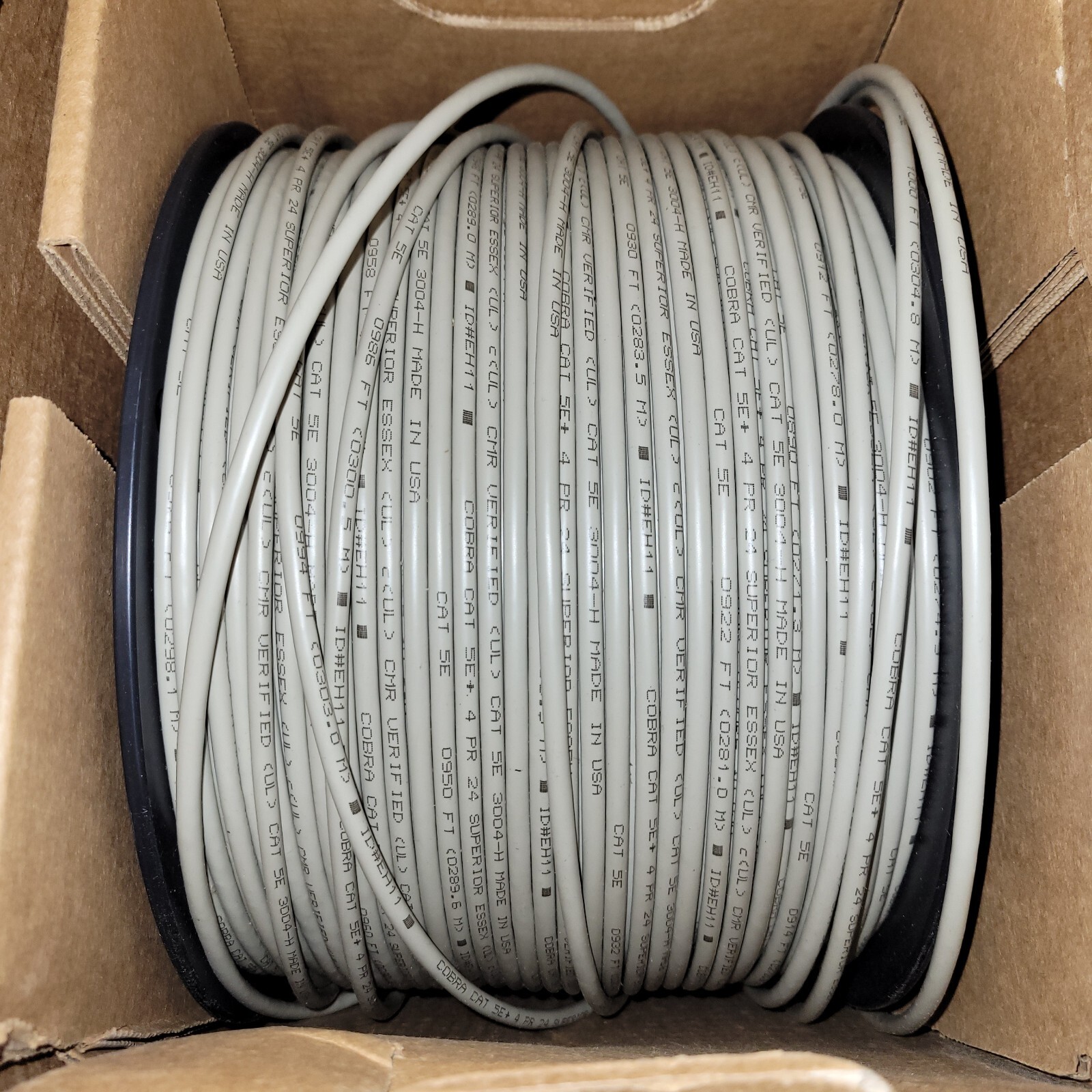 Superior Essex 52-200-35 4×24 Cobra C5E + CMR GY 1KRB 1000 Feet (R14)