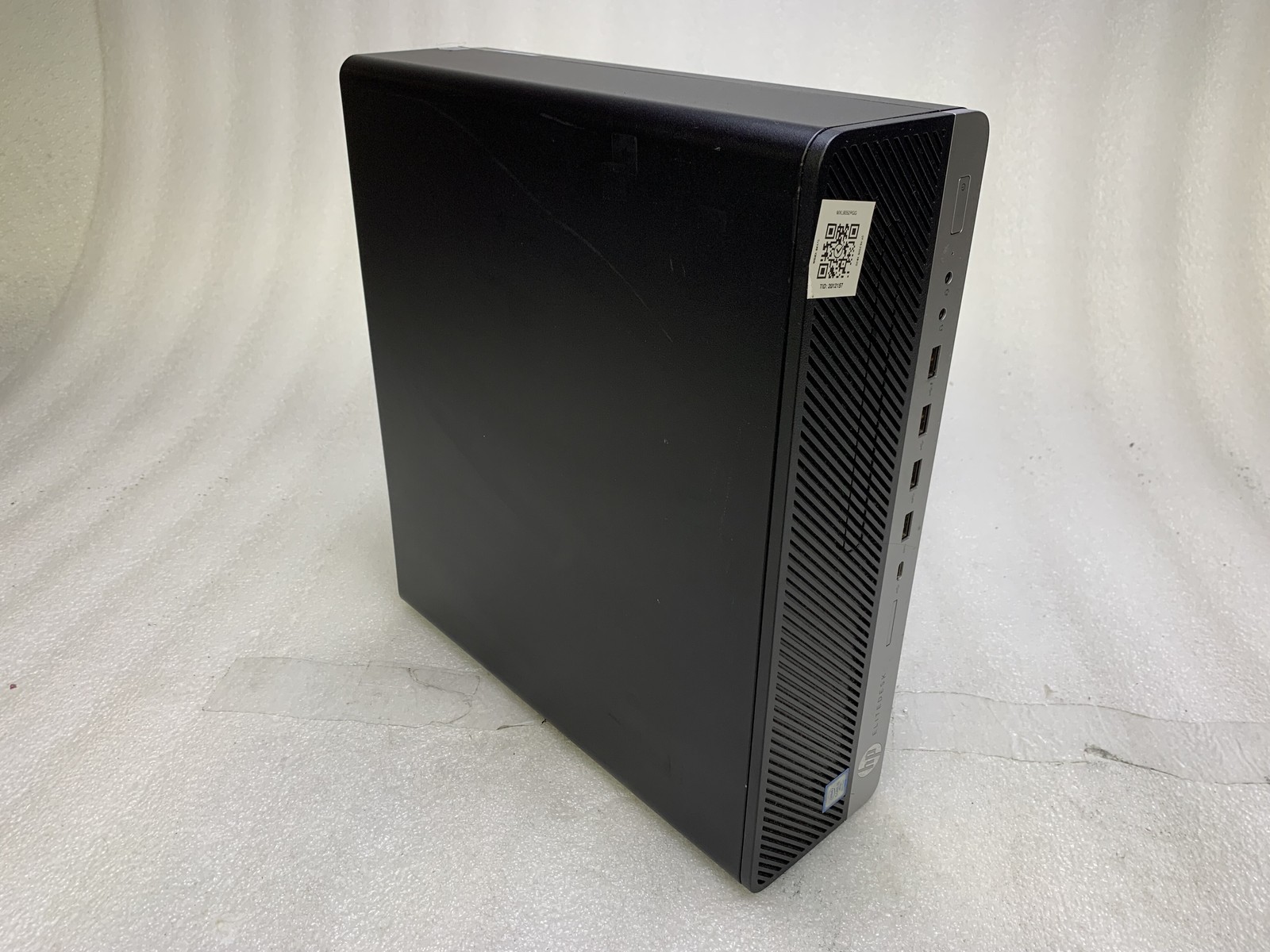 HP EliteDesk 800 G4 SFF Core i5-8500 3GHz 8GB RAM NO HDD NO OS Fair